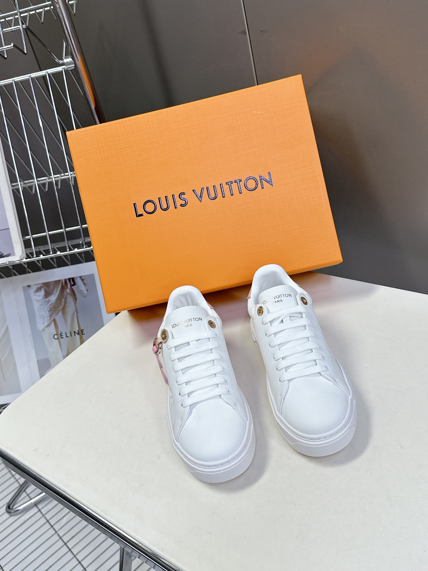 Louis vuitton