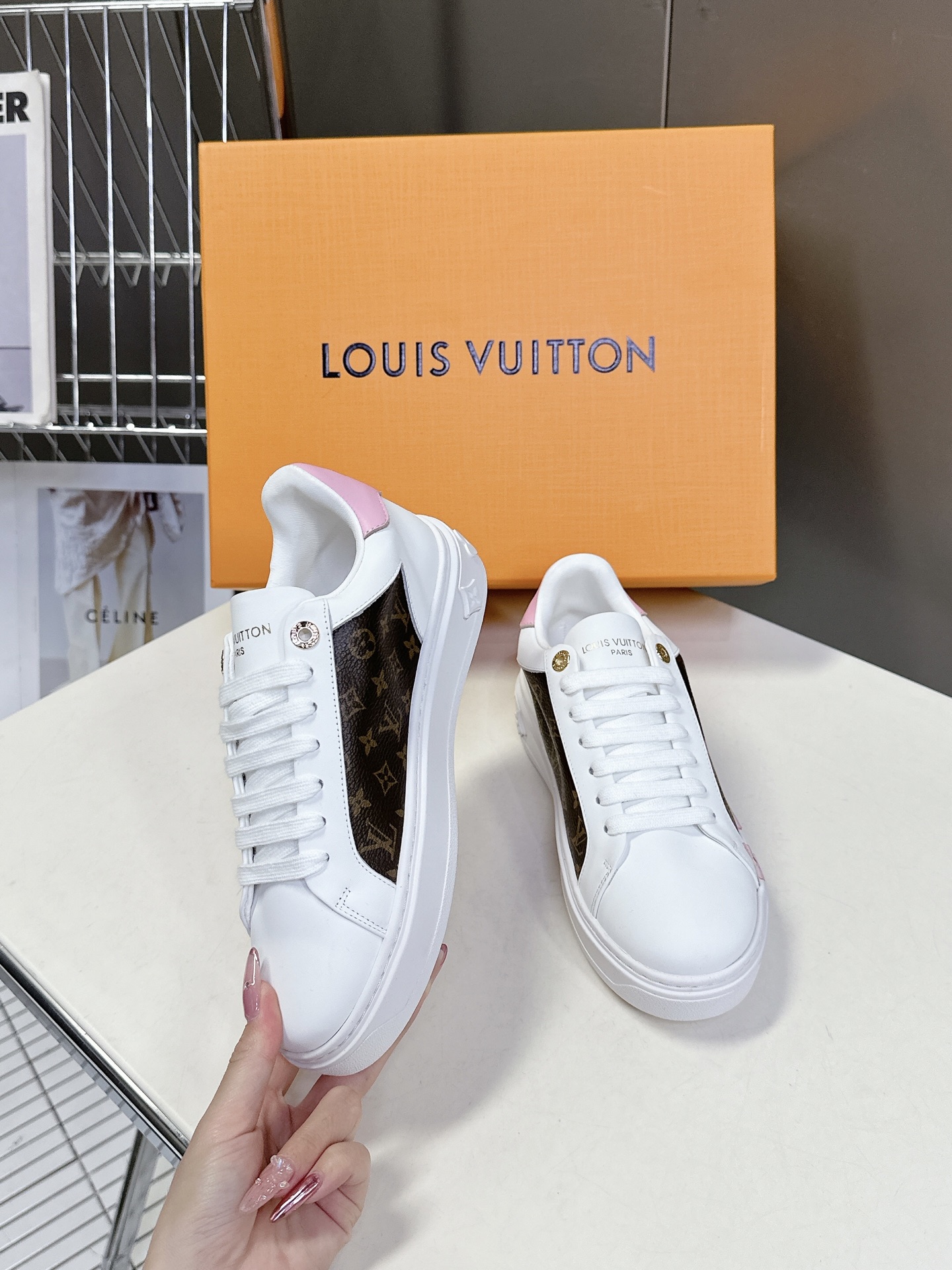 Louis vuitton