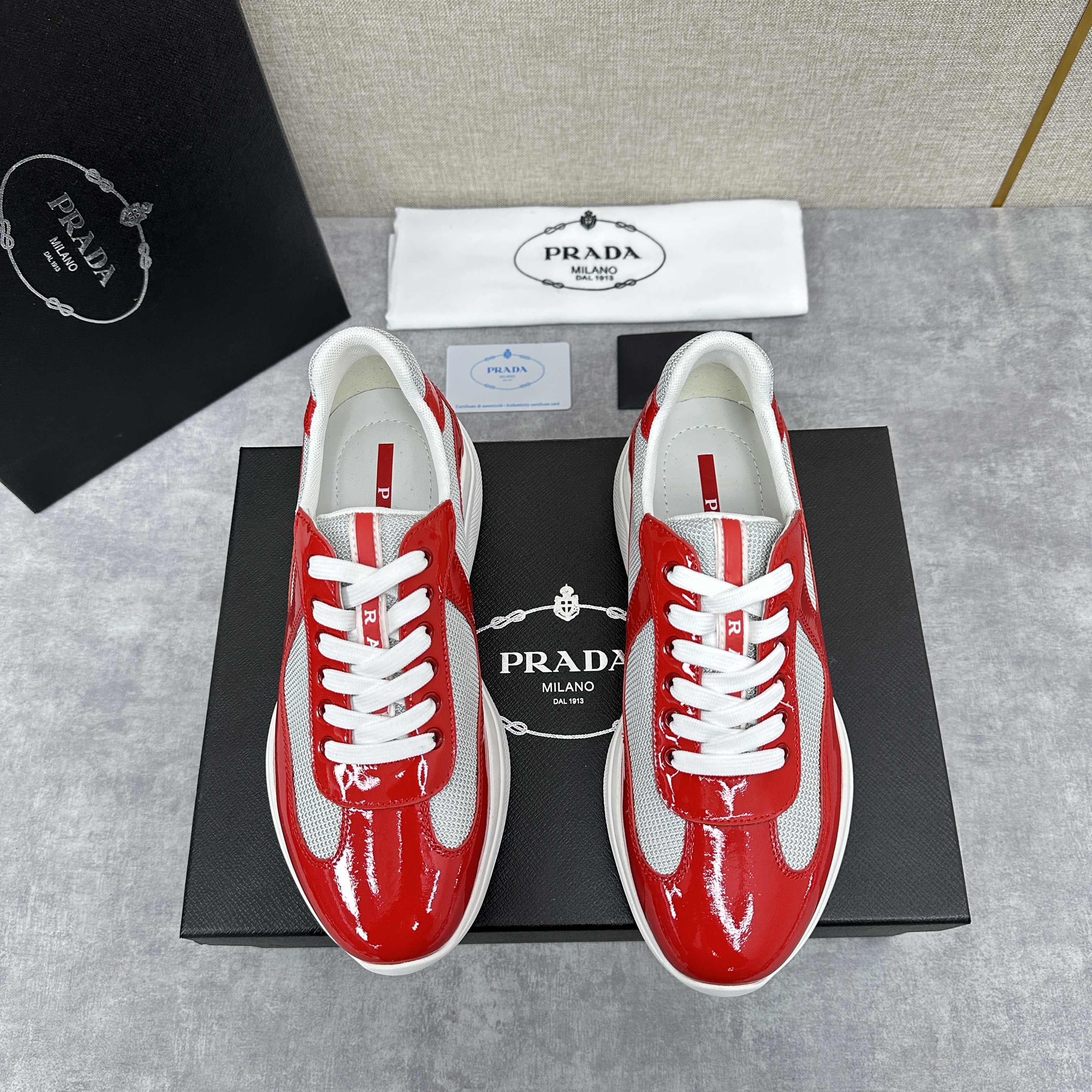 PRADA