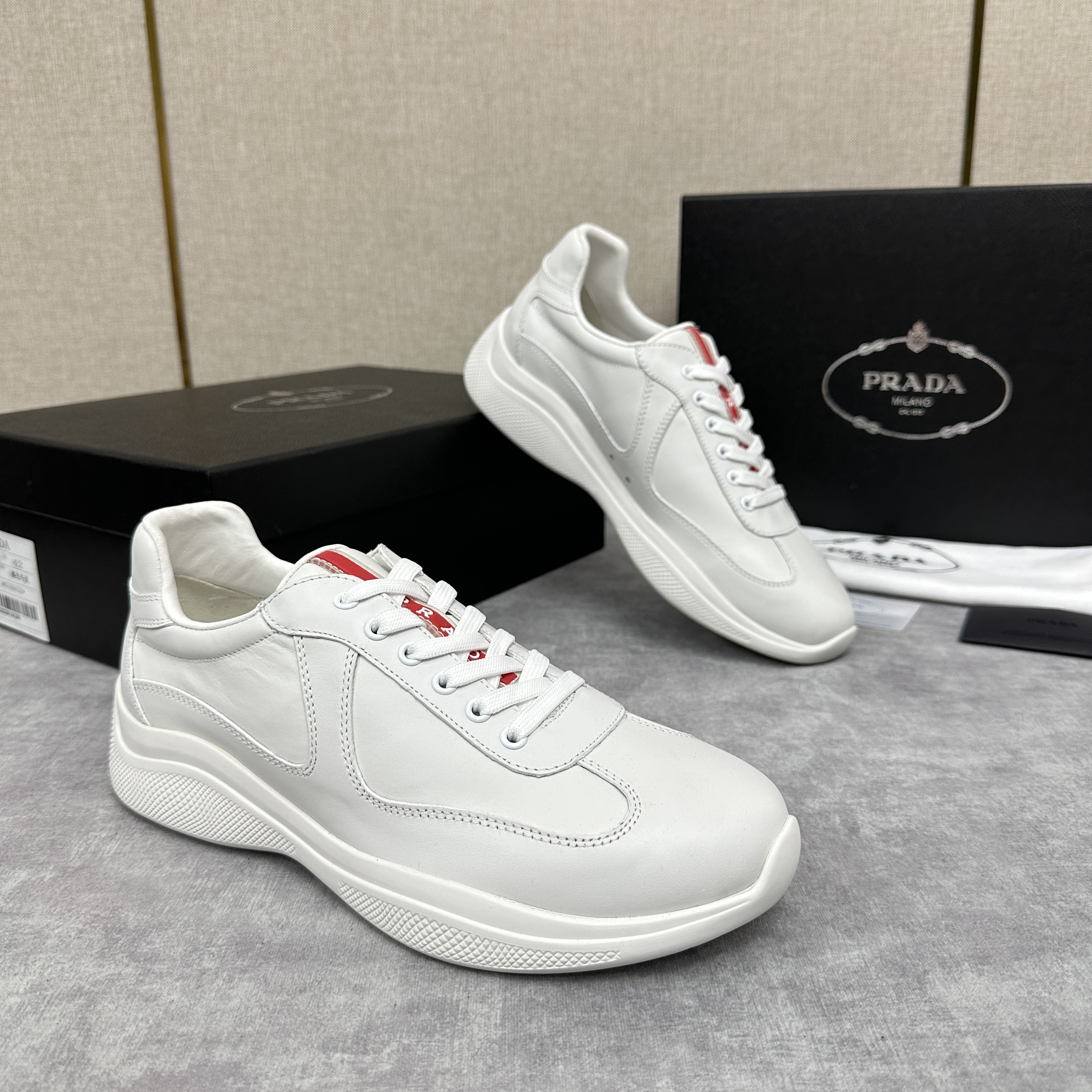 PRADA
