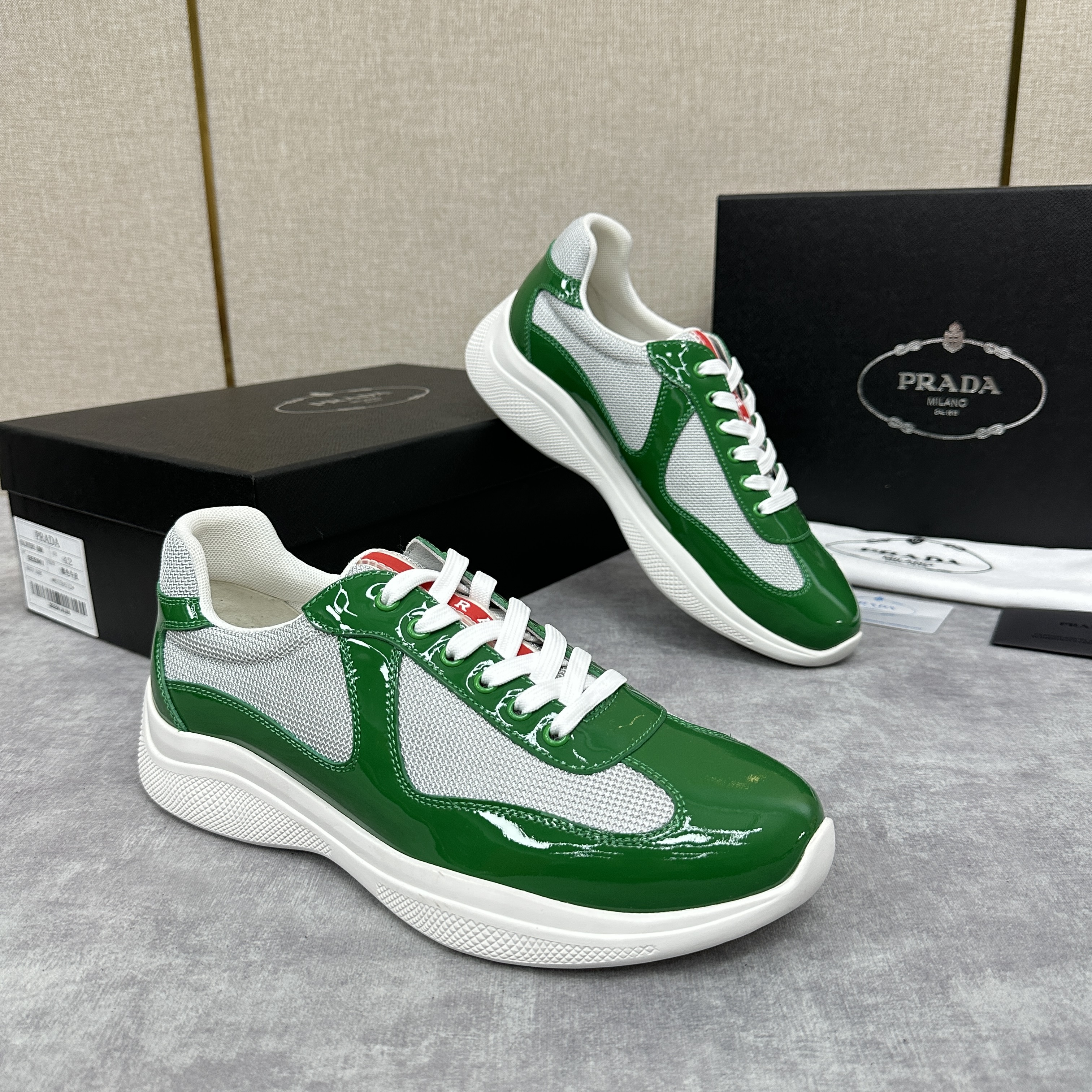 PRADA