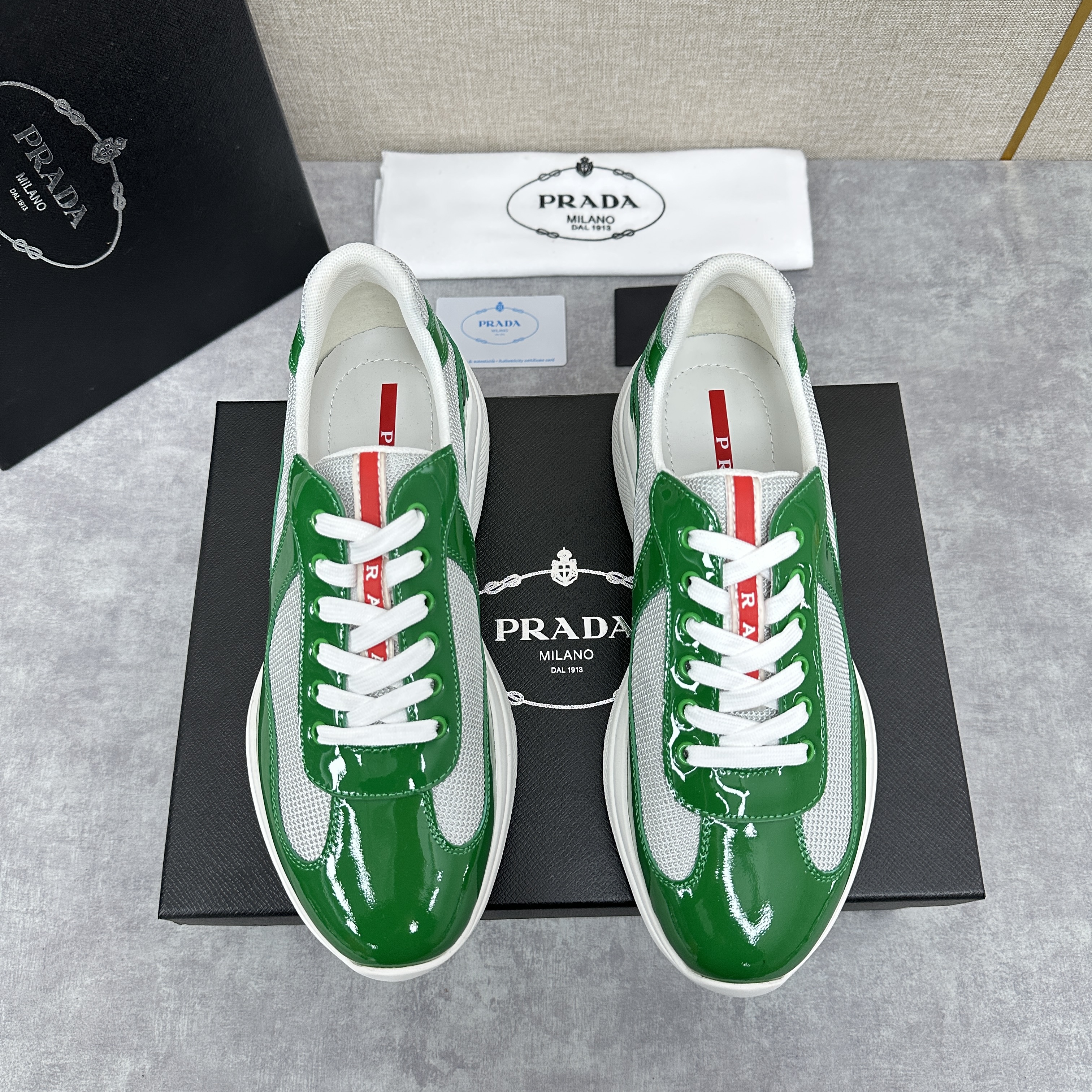 PRADA