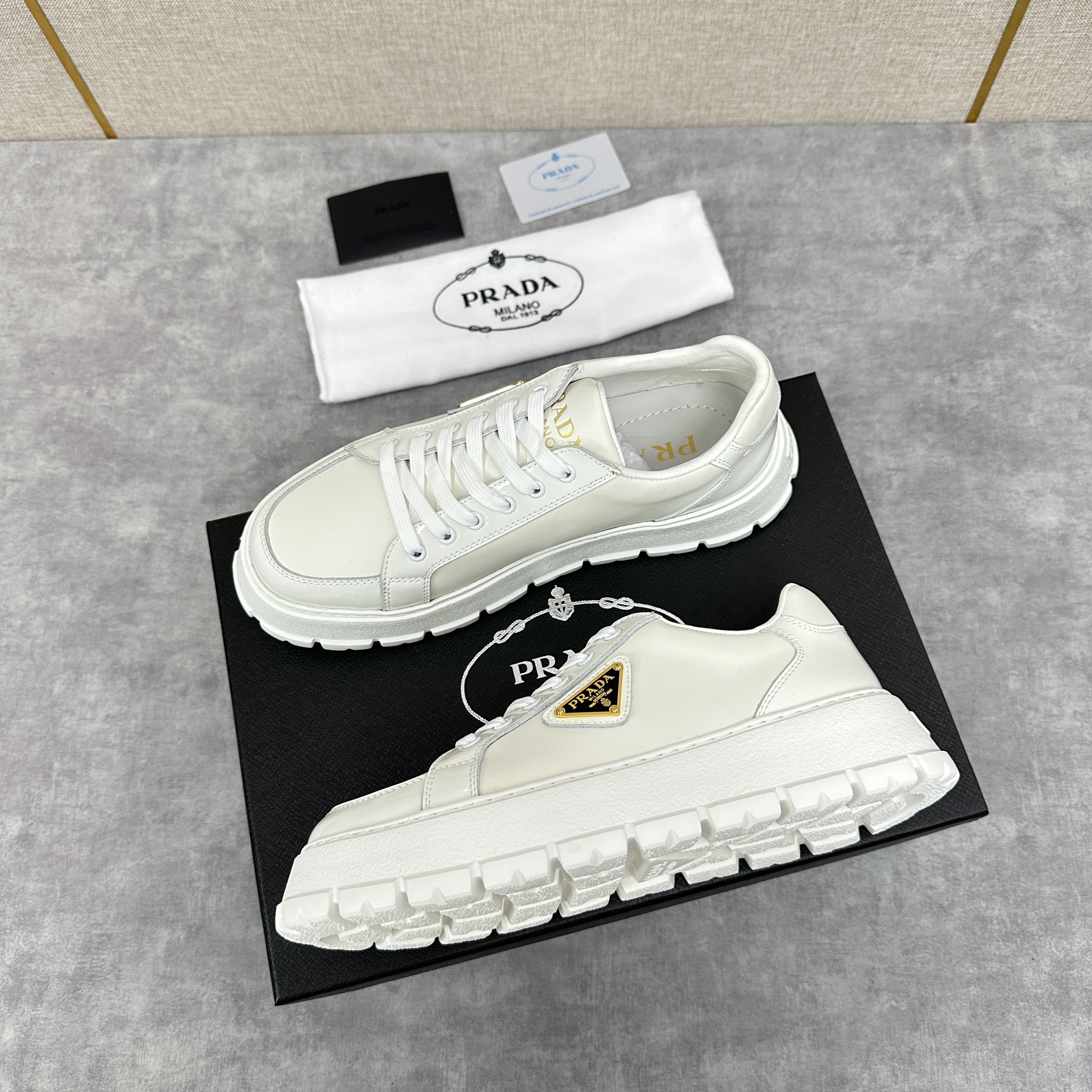 PRADA