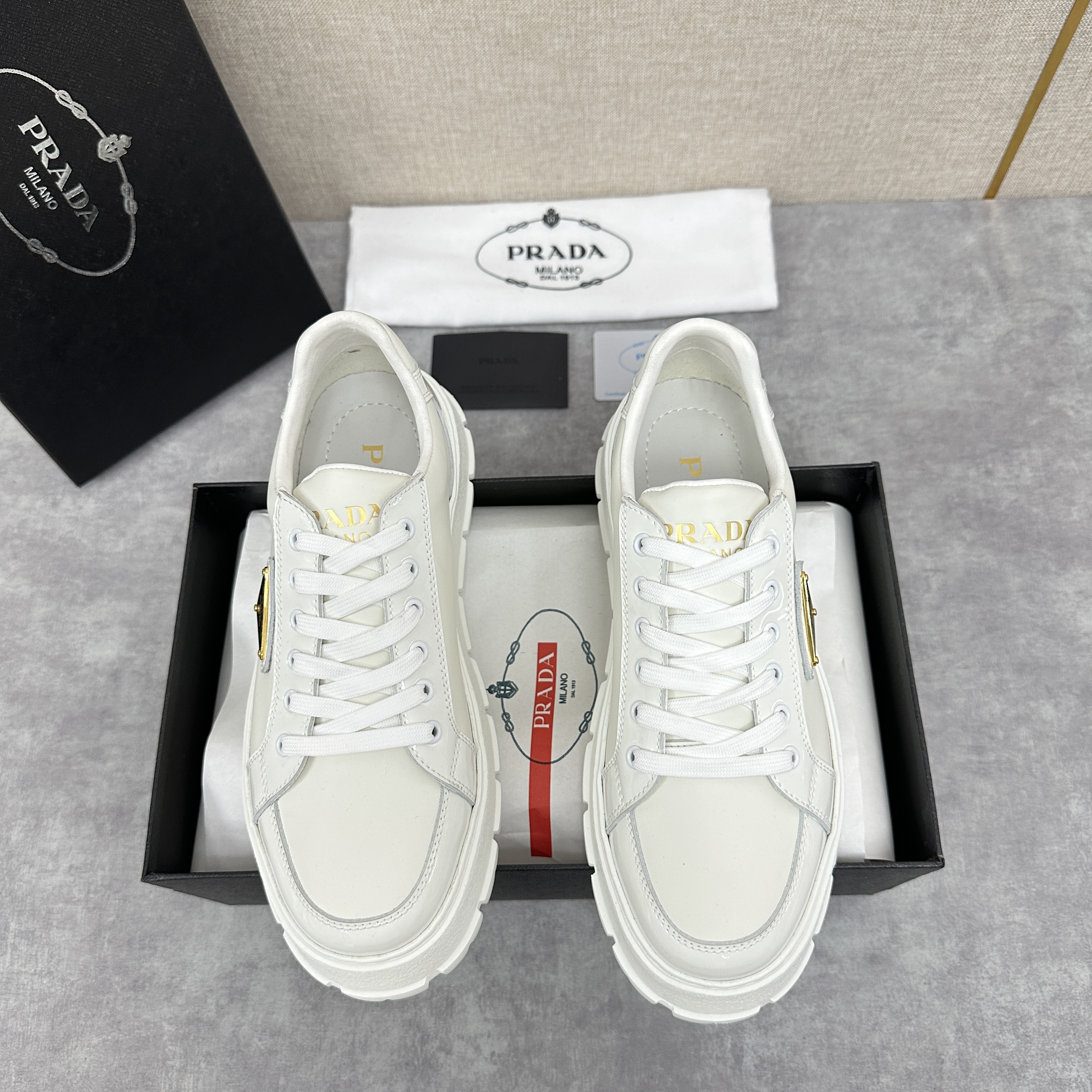 PRADA