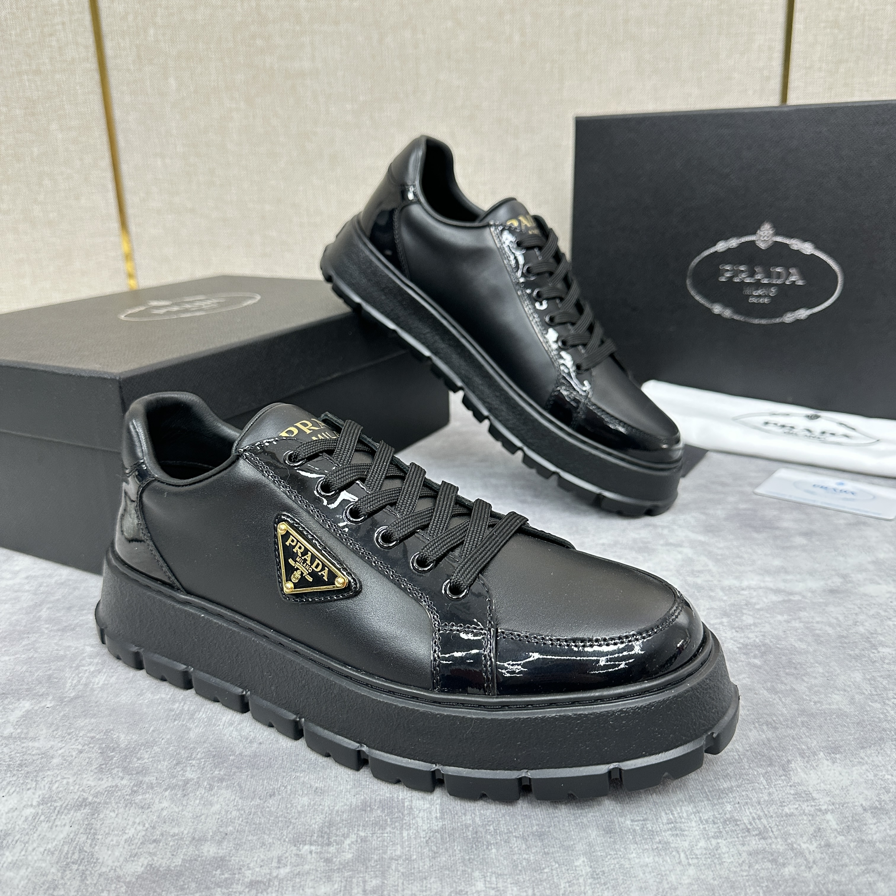 PRADA