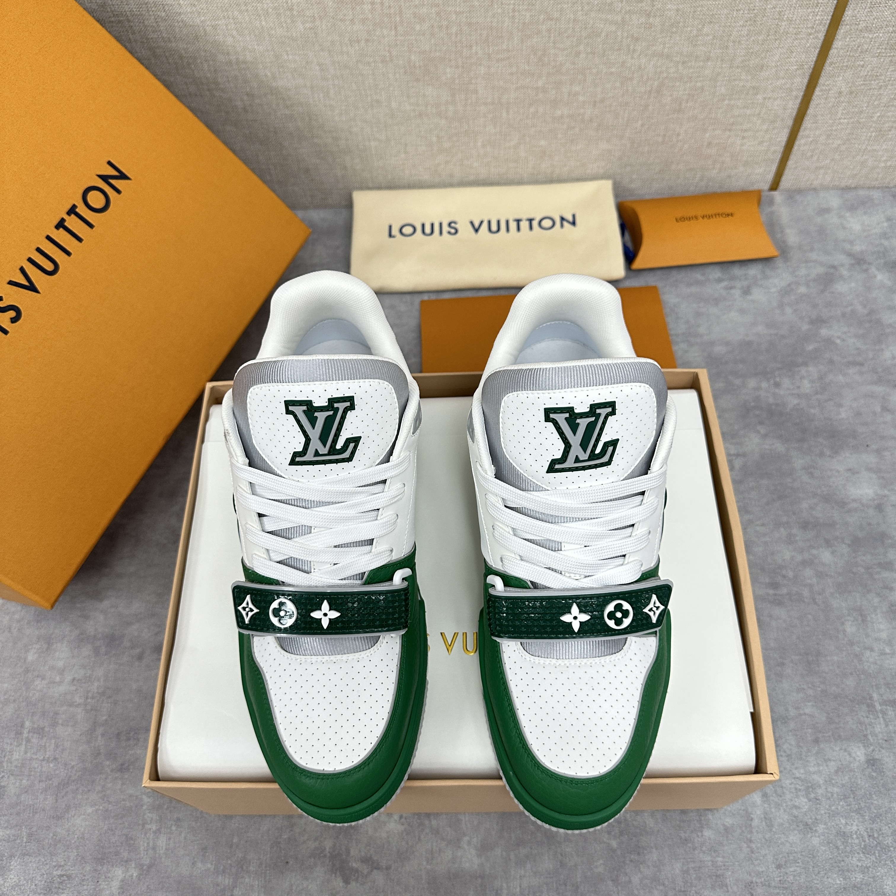 Louis vuitton