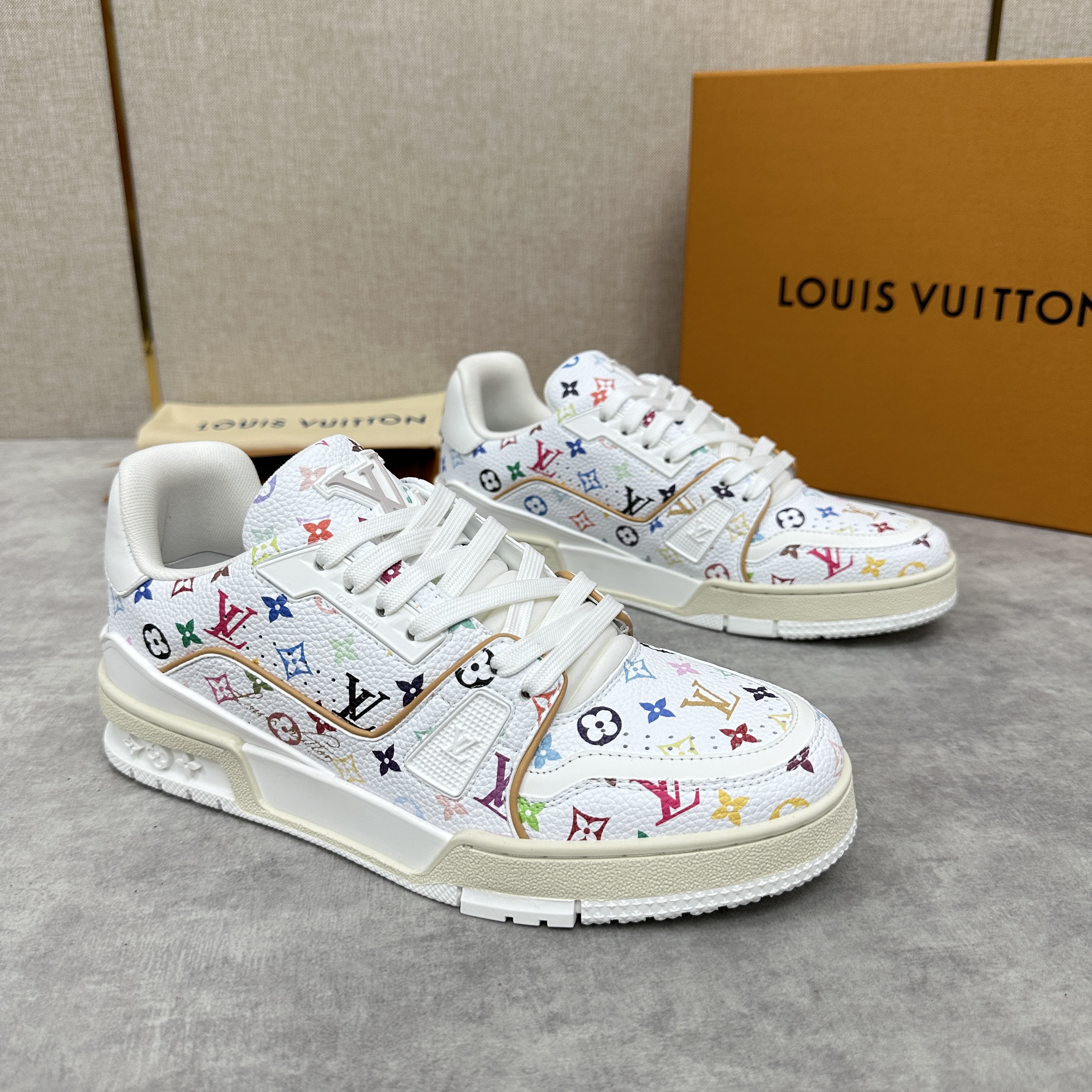 Louis vuitton