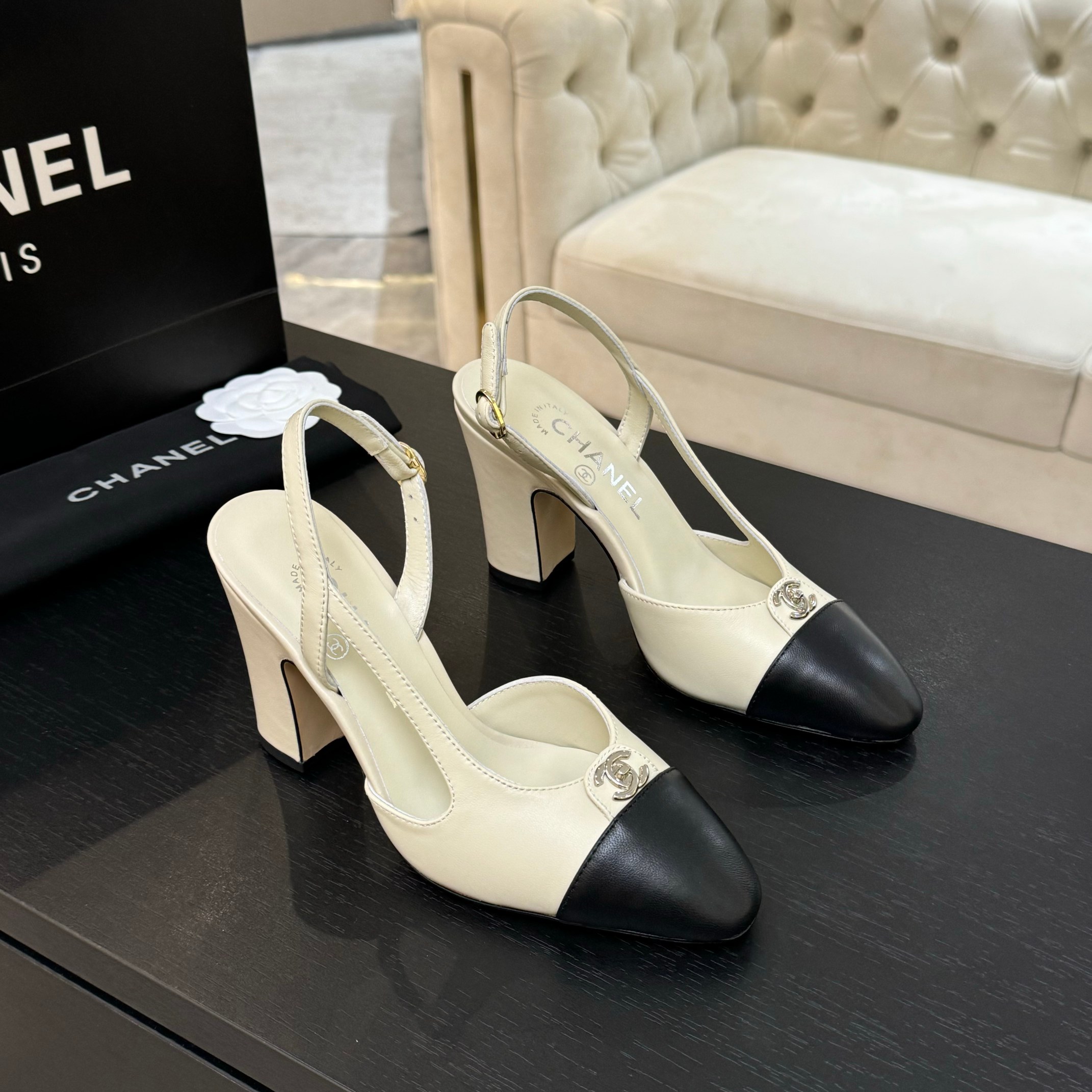 CHANEL