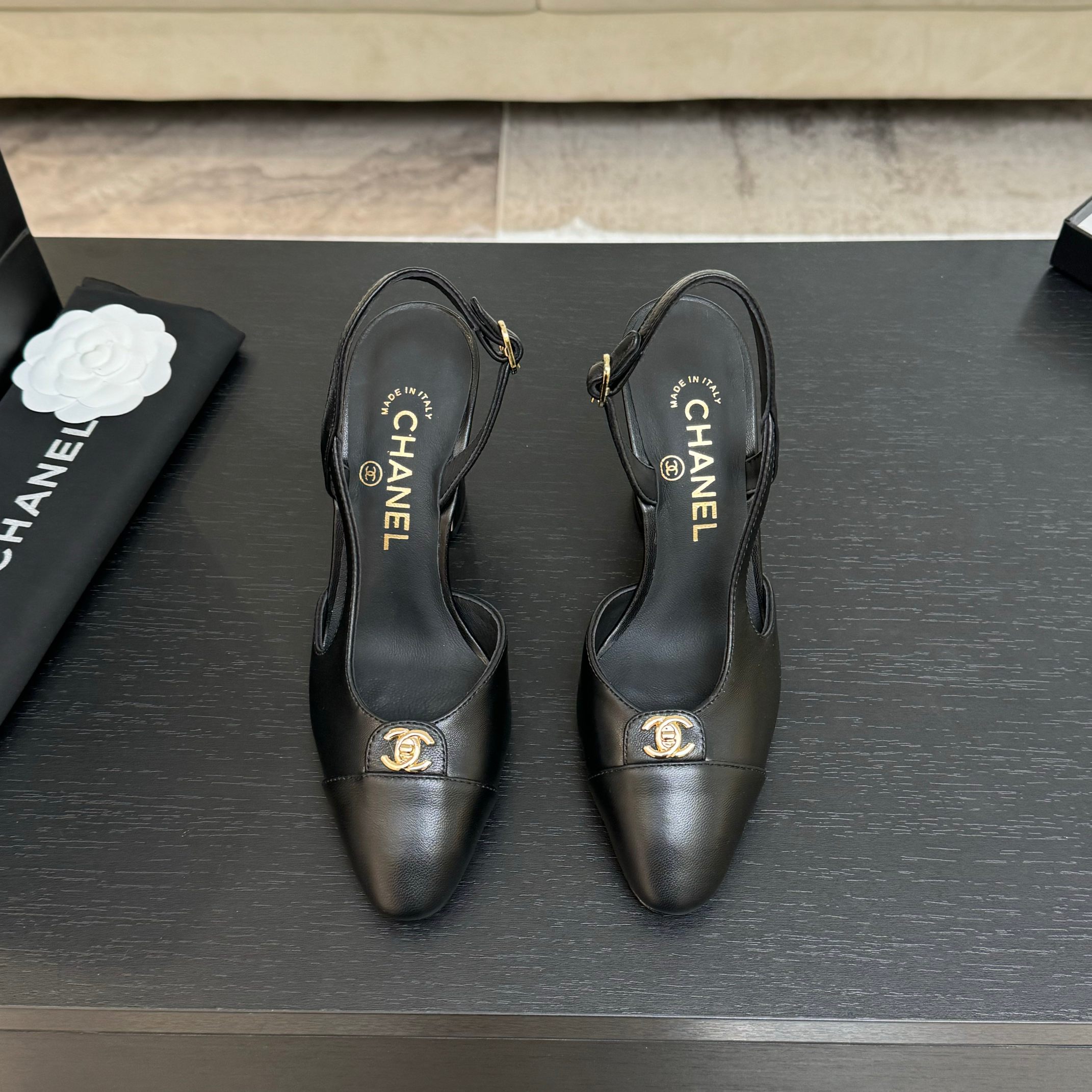 CHANEL
