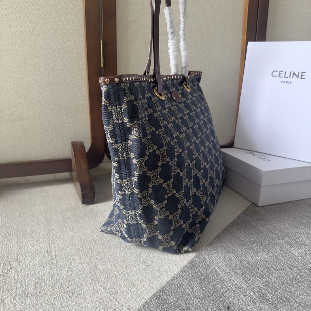 CELINE