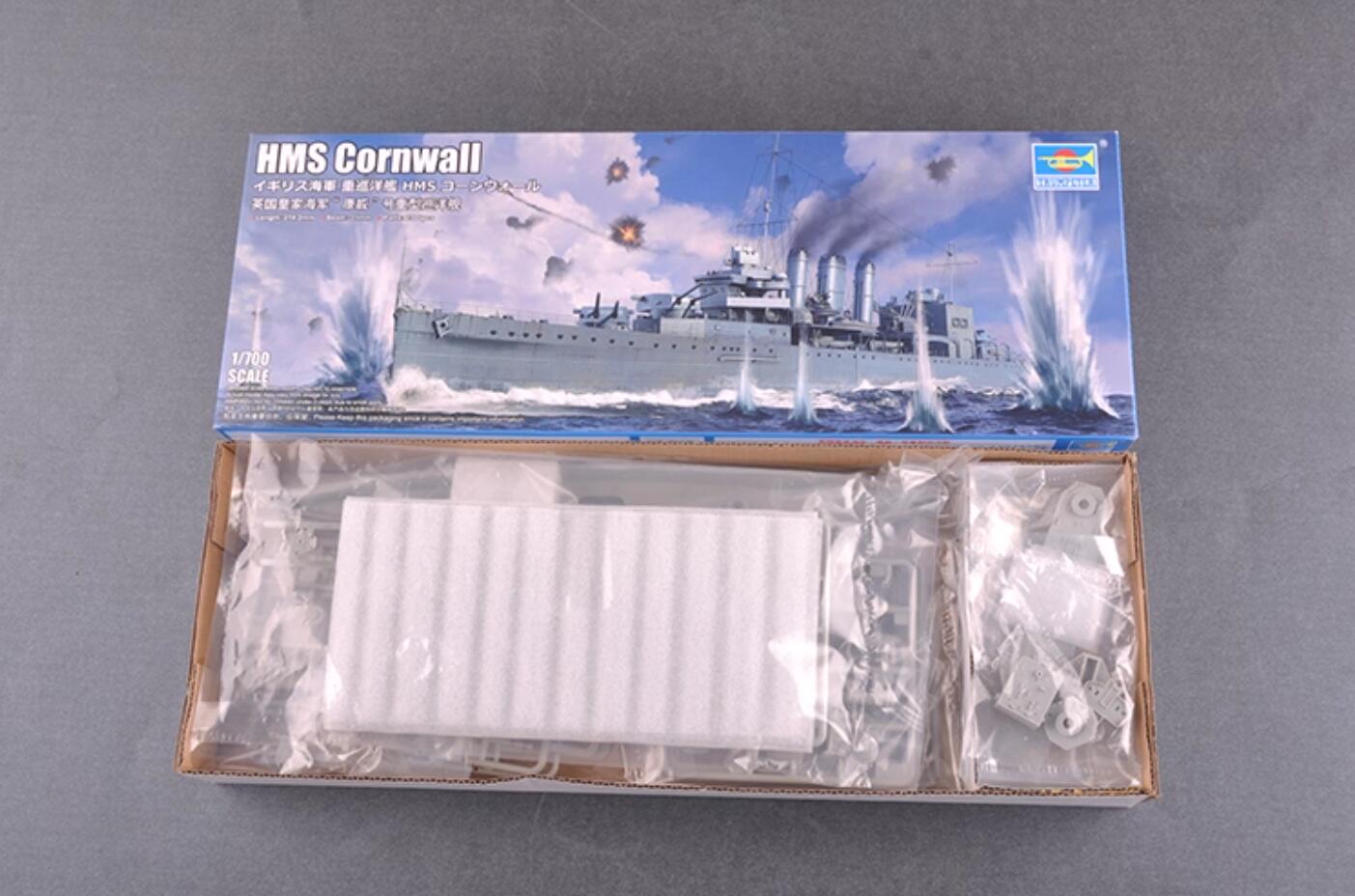 Trumpeter 1/700 06734 HMS Cornwall