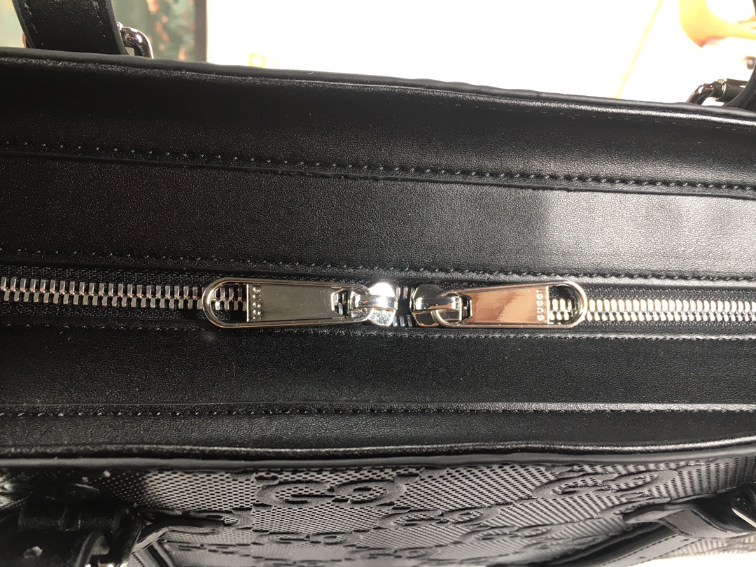 Replica Gucci Double G Embossed Tote Bag