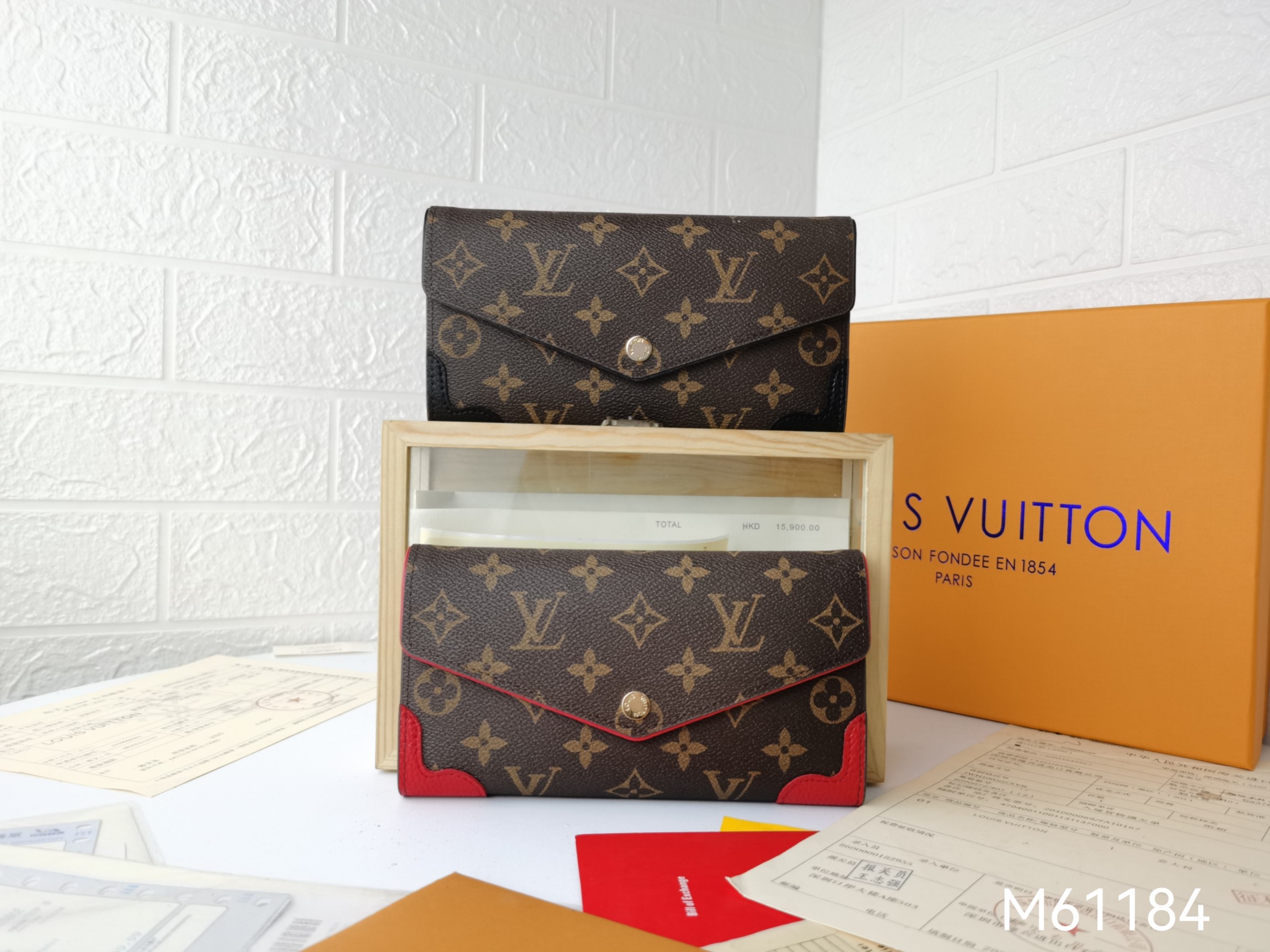 Replica Louis Vuitton Sarah Wallet Retiro Long Wallet