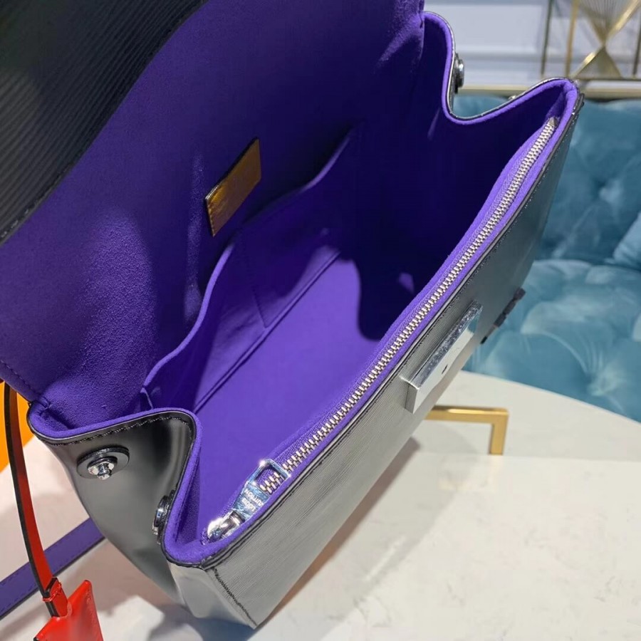 Replica Louis Vuitton Epi Leather Cluny Bb M55215