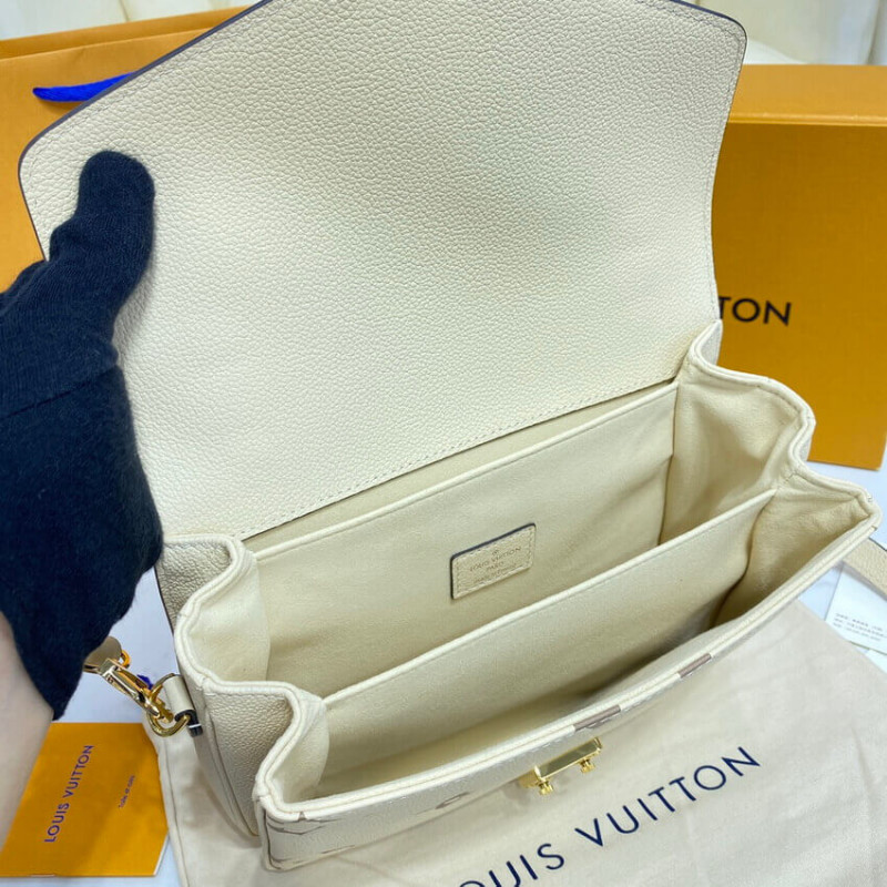 Replica Louis Vuitton Pochette Metis M45596