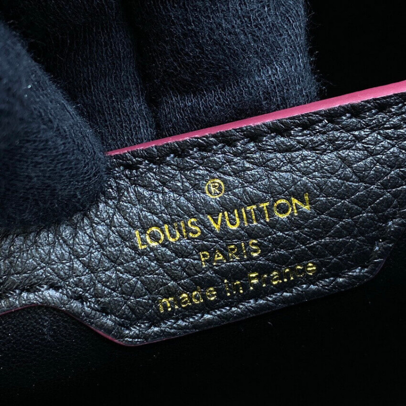 Replica Louis Vuitton Capucines Mm M58608 Black/Arizona Beige