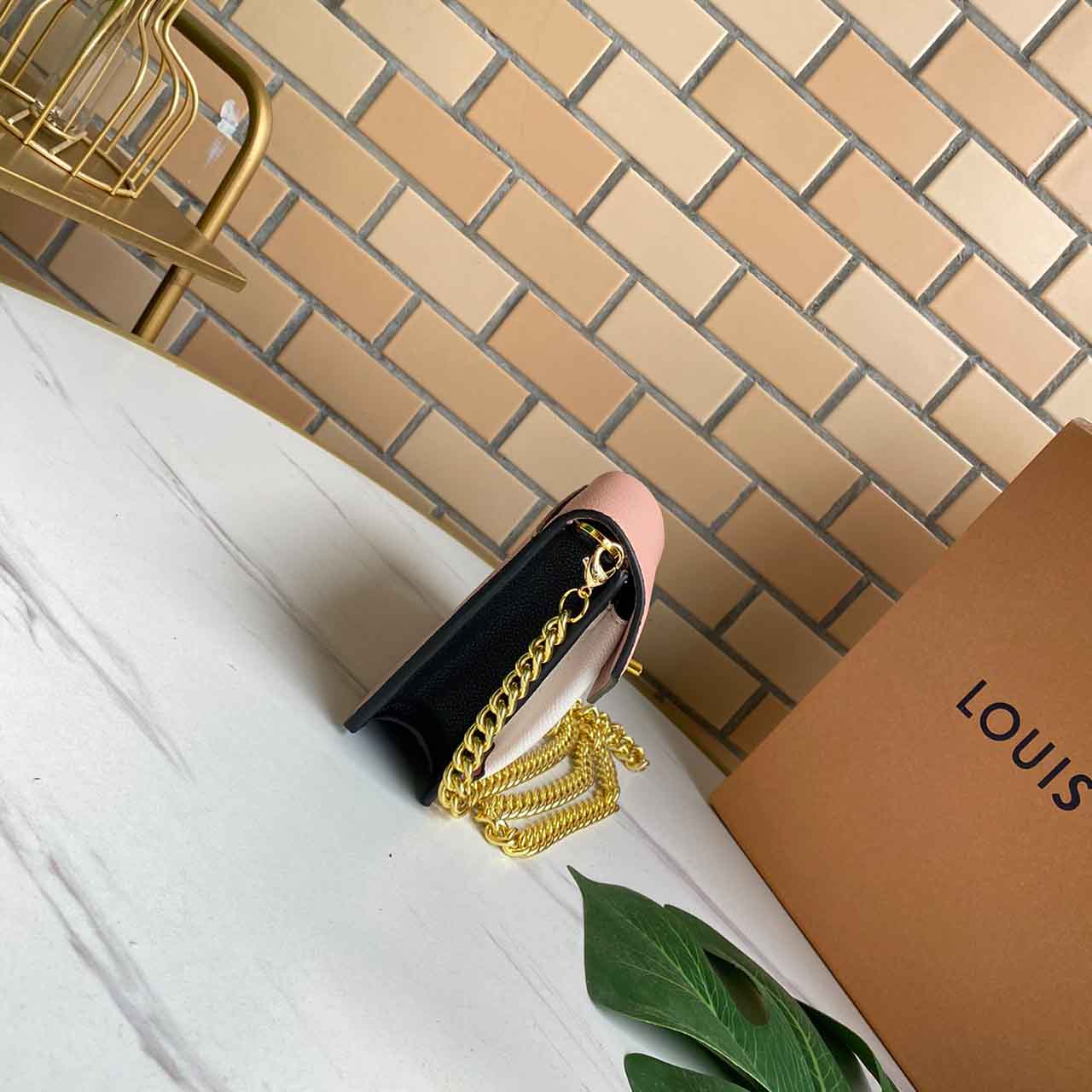 Replica Louis Vuitton Mylockme Chain Bag M56641 Red/Pink White