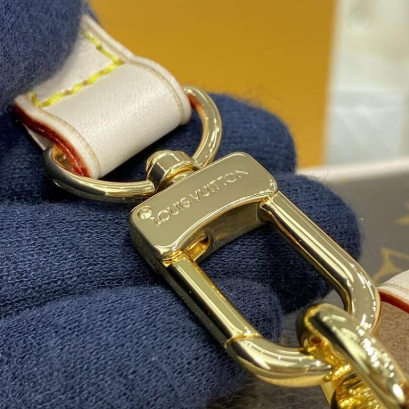 Replica Louis Vuitton Monogram Canvas Nice Cosmetic M47280