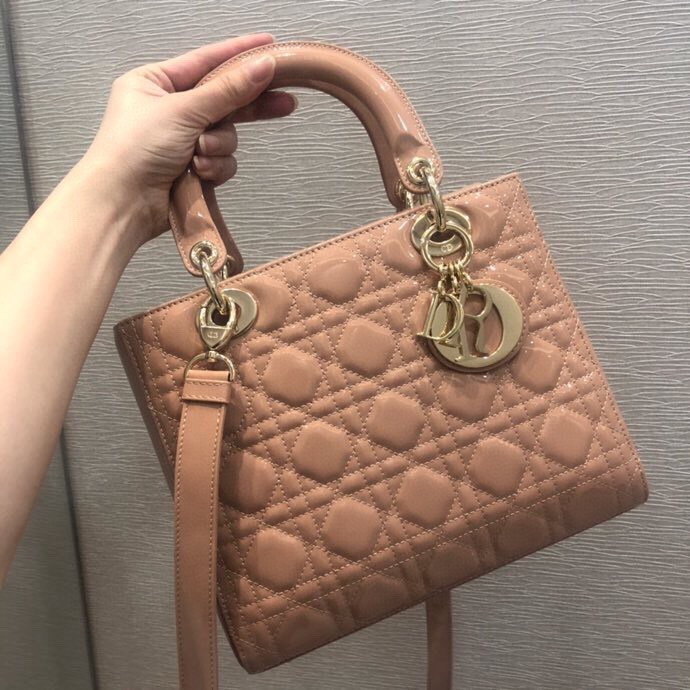 Replica Dior Medium Lady Bag