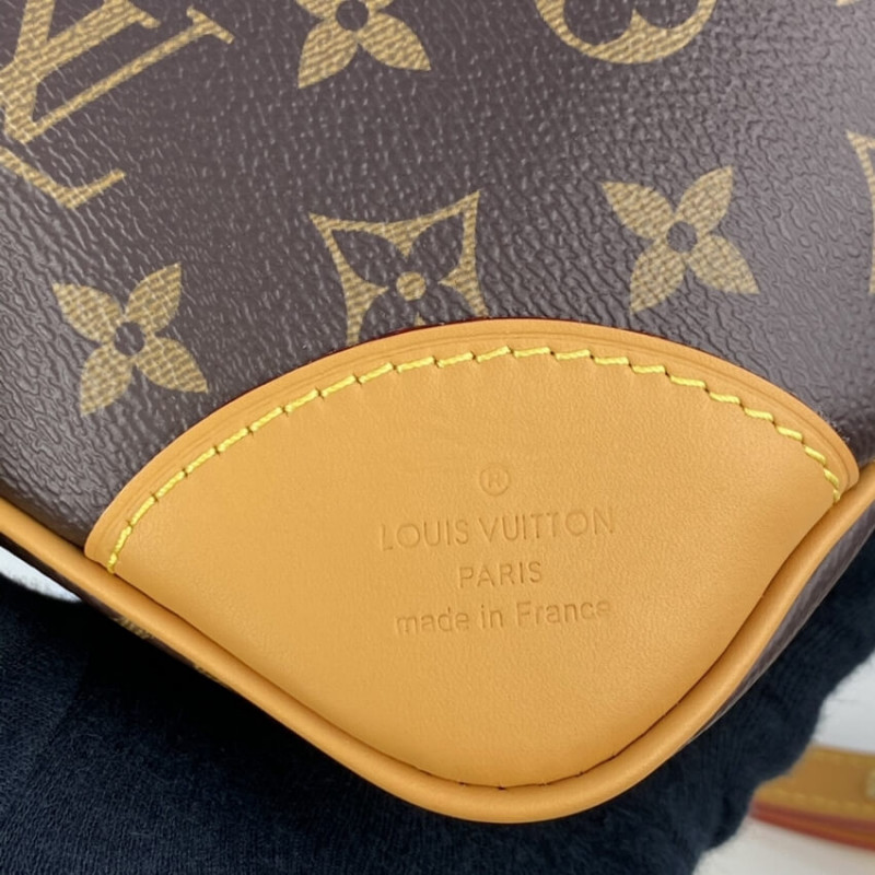 Replica Louis Vuitton Monogram Boulogne M45831 M45832