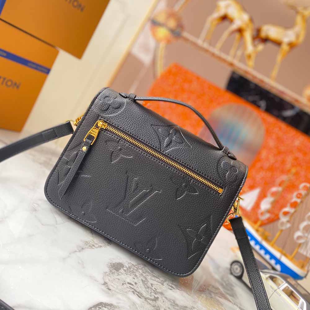 Replica Louis Vuitton Pochette Metis M41487- 8 Styles