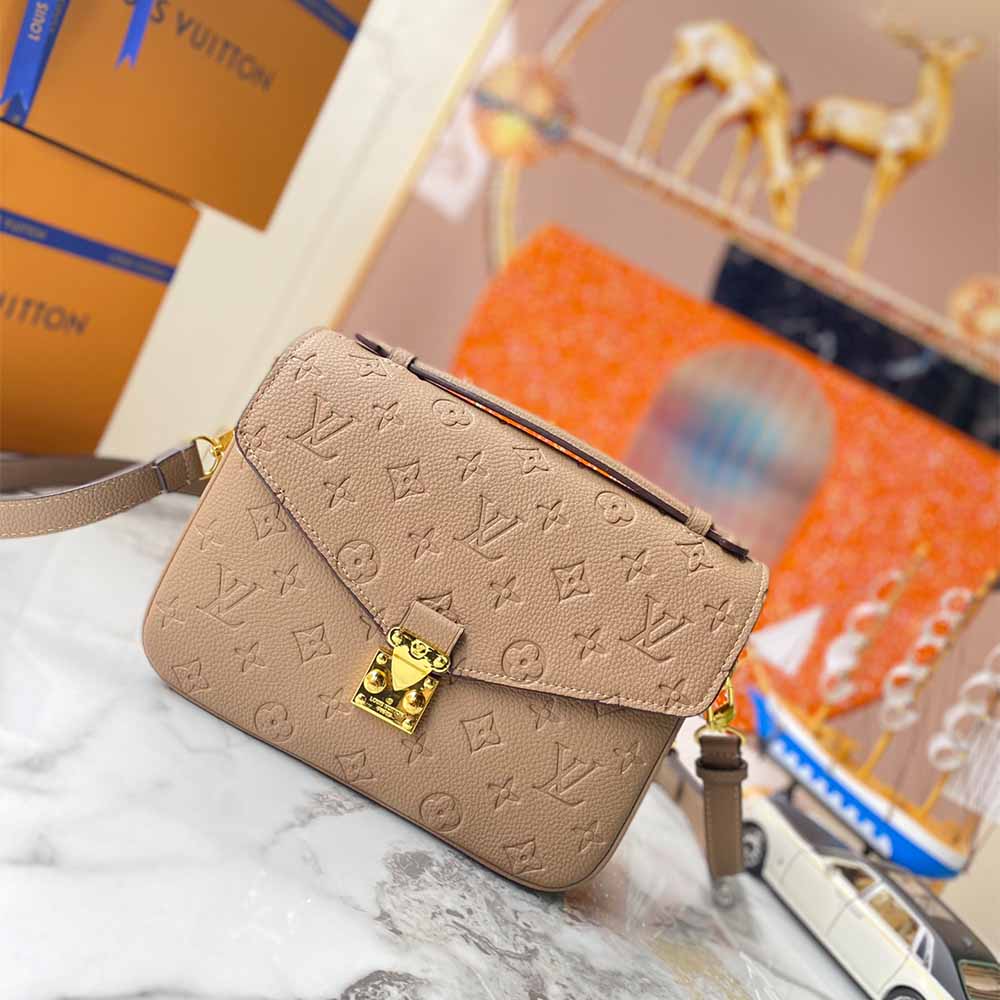 Replica Louis Vuitton Pochette Metis M41487- 8 Styles