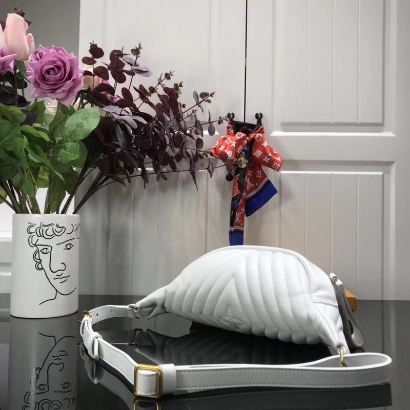 Replica Louis Vuitton New Wave Bumbag Black/White