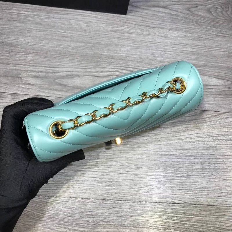 Replica Chanel Chevron Lambskin 20Cm Classic Flap Bag 1116