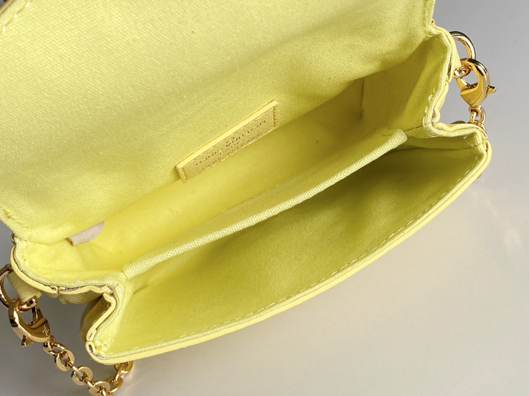 Replica Louis Vuitton Pochette Micro Metis Bag