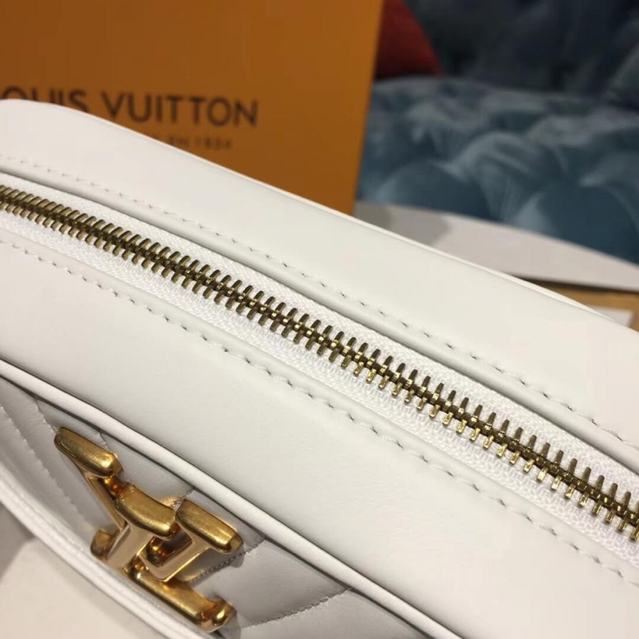 Replica Louis Vuitton New Wave Camera Bag M53682