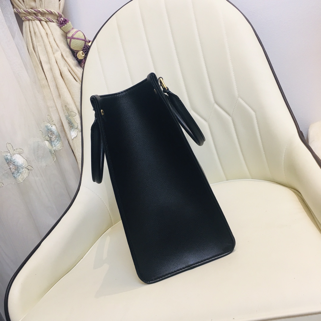 Replica Louis Vuitton Onthego Mm M44568