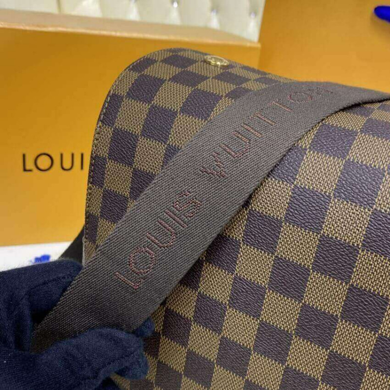 Replica Louis Vuitton Damier Ebene Naviglio Messenger Bag N45255