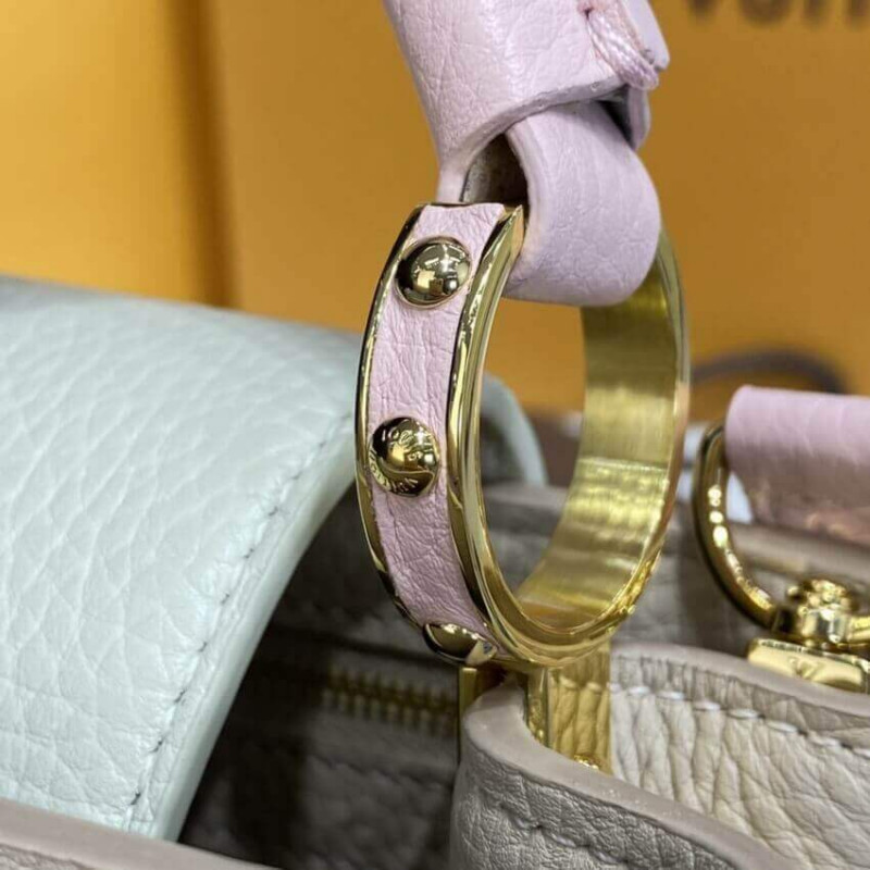 Replica Louis Vuitton Taurillon Leather Capucines Bb M57223