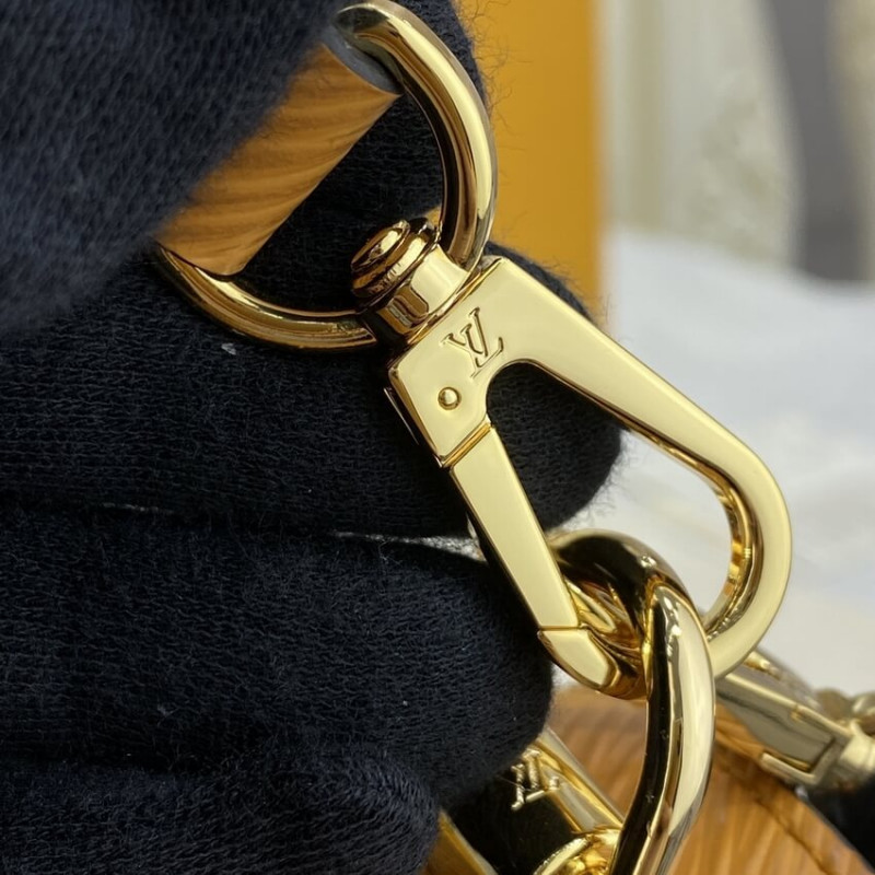 Replica Louis Vuitton Epi Leather Twist Mm M59026 Gold Cipango