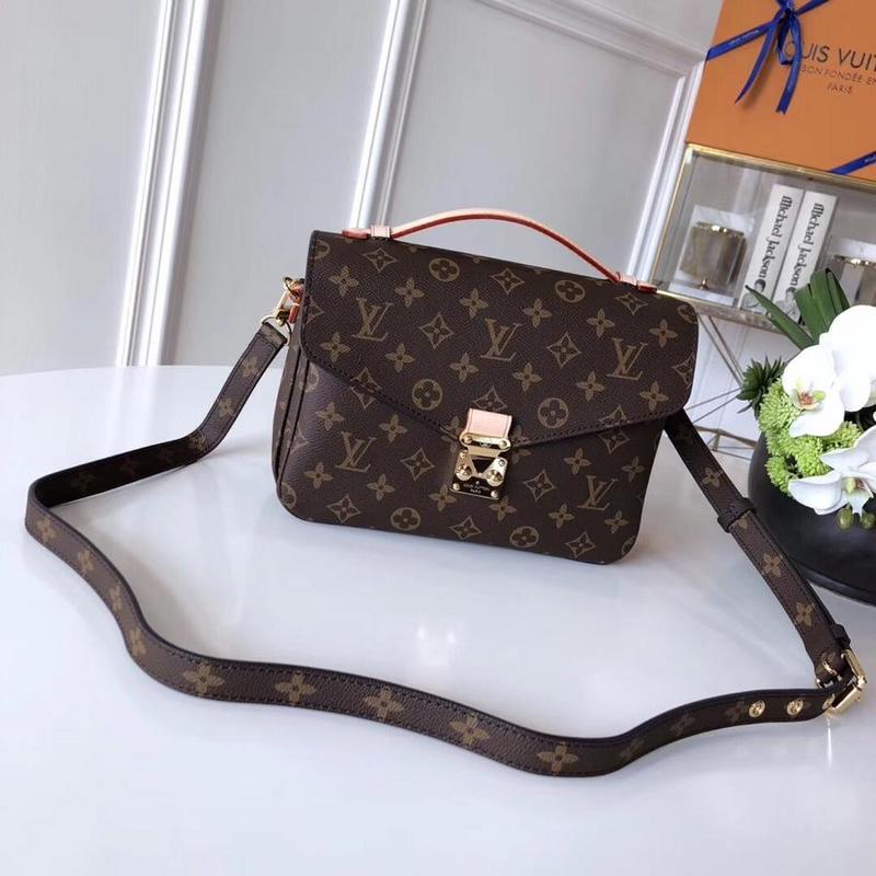 Replica Louis Vuitton Pochette Metis M44875