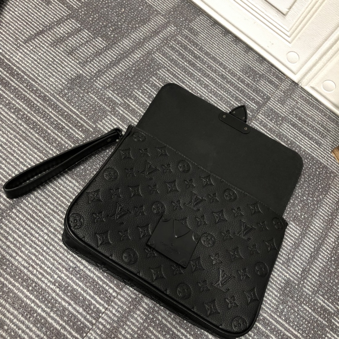 Replica Louis Vuitton S Lock A4 Pouch M80560