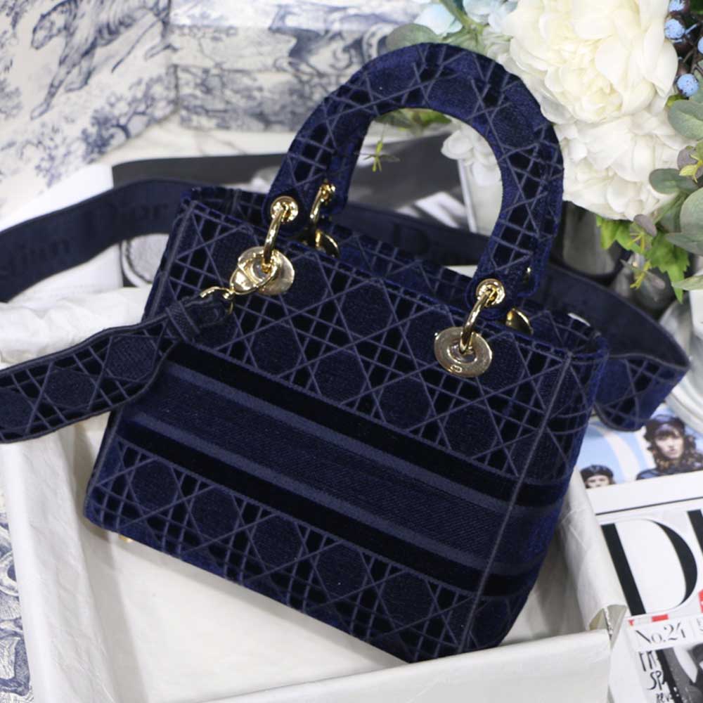 Replica Dior Aaa-D-Blue Velvet Medium Lady D-Lite Bag M8002/Embroidery