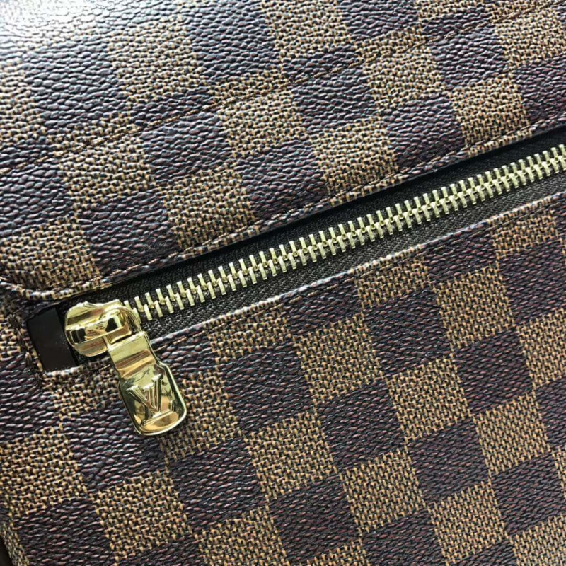 Replica Louis Vuitton Damier Ebene Canvas District Mm N41213