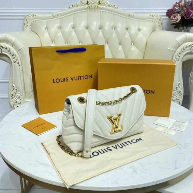 Replica Louis Vuitton New Wave Chain Bag M58549 Ivory