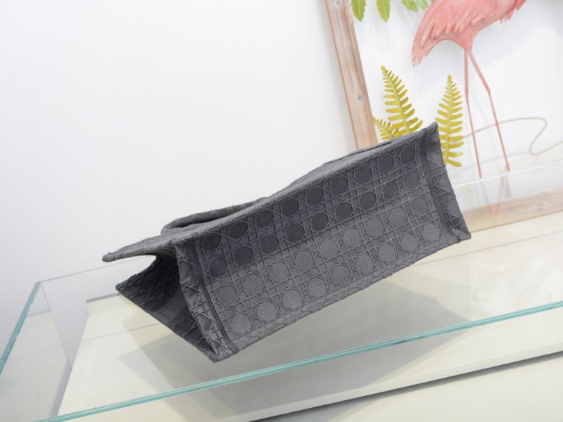 Replica Dior Aaa-Embroidery Book Tote 41.5×35