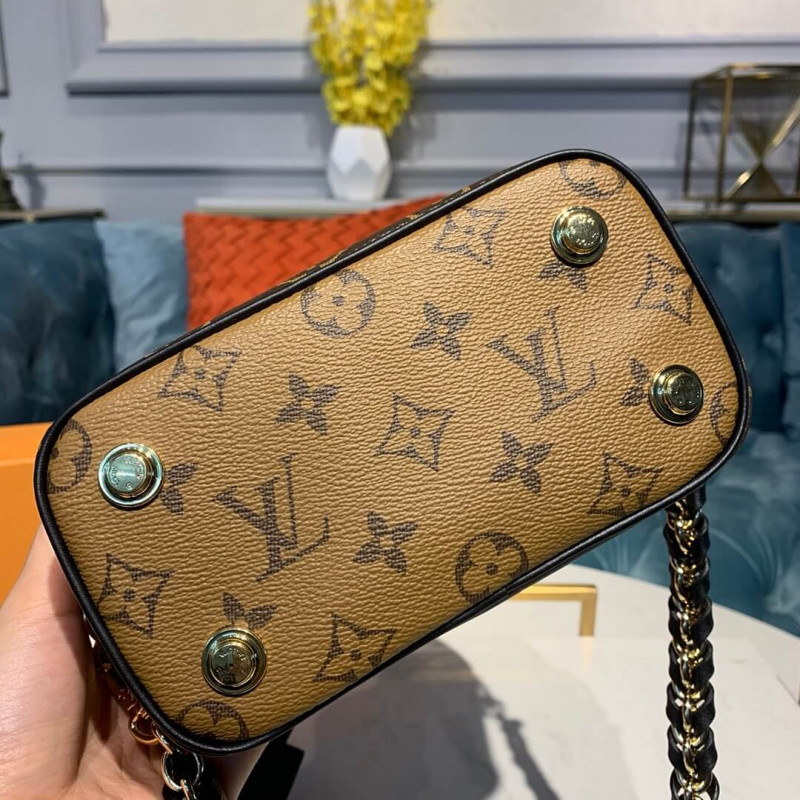 Replica Louis Vuitton Monogram Vanity Pm M45165