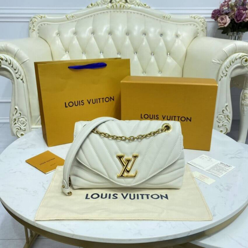 Replica Louis Vuitton New Wave Chain Bag M58549 Ivory