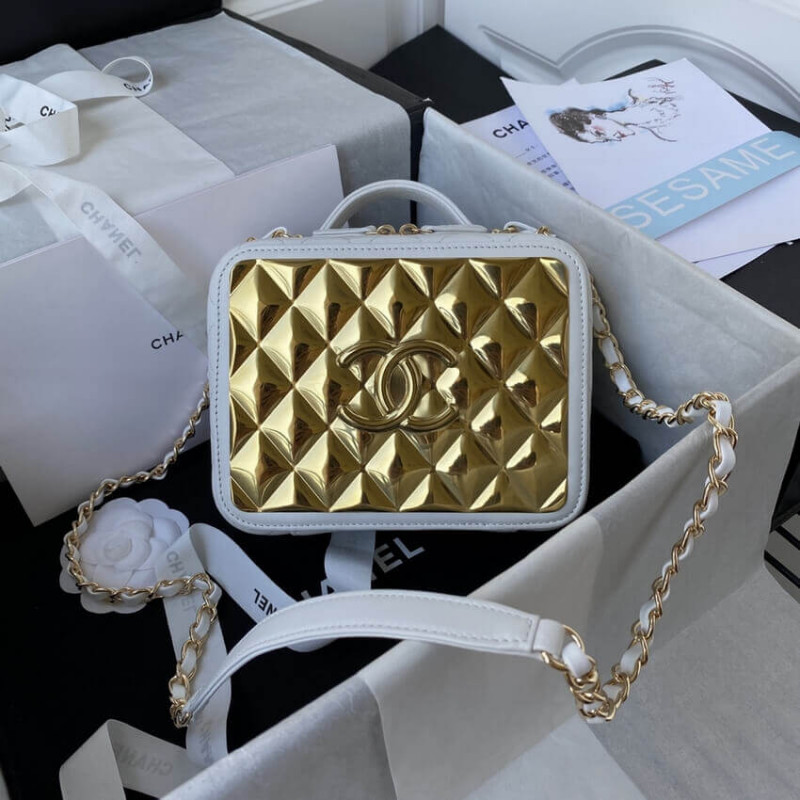 Replica Chanel Gold Vanity Case In Lambskin Style As2900