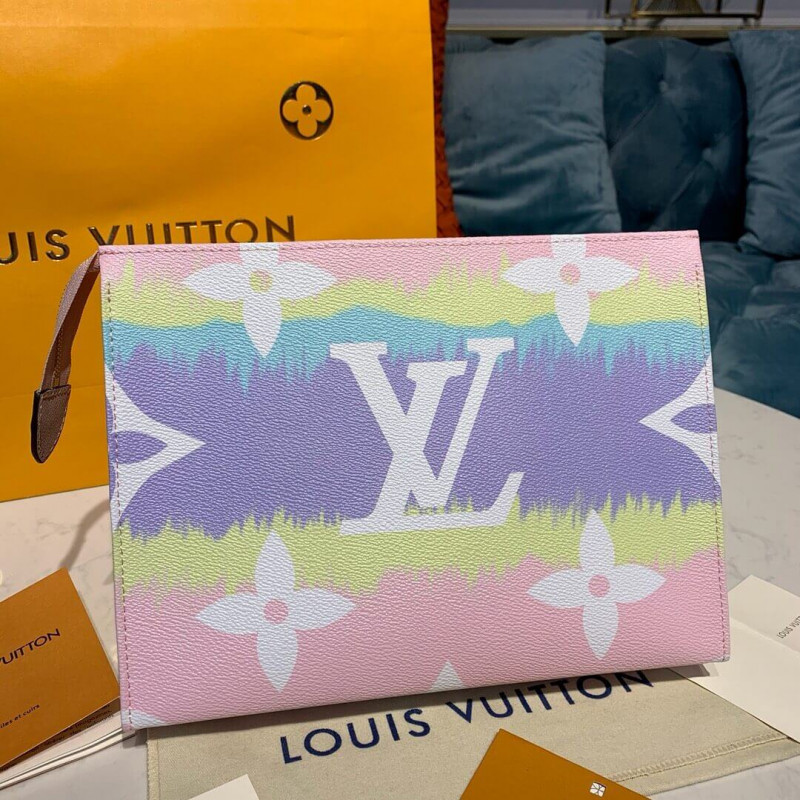 Replica Lv Escale Poche Toilette 26 M69136 M69137