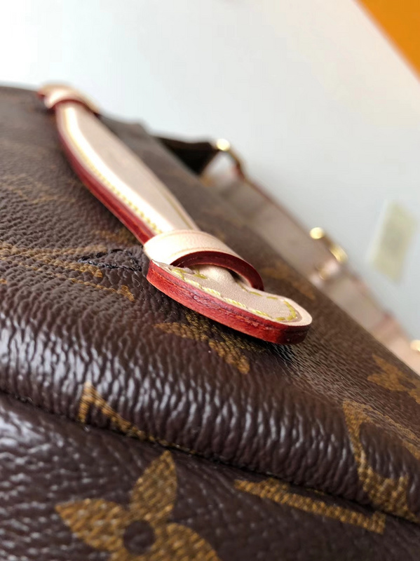 Replica Louis Vuitton Bumbag M43644