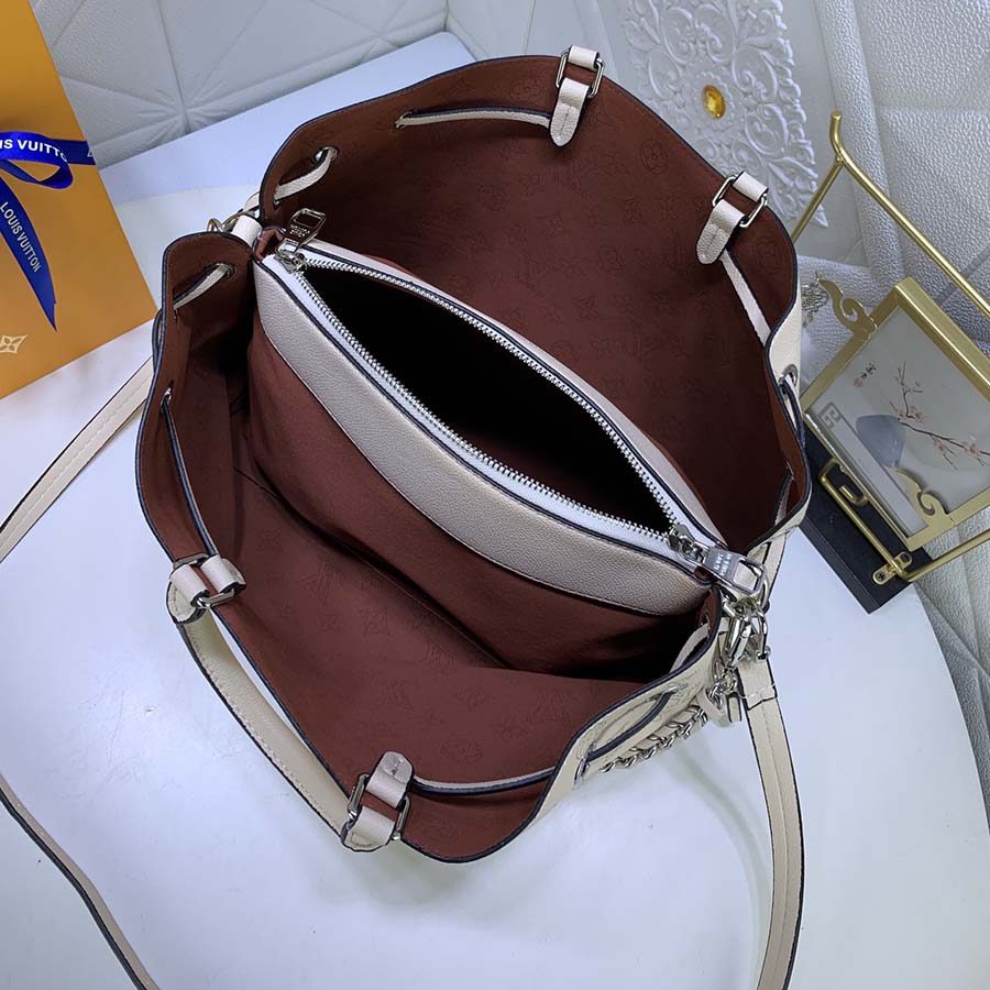 Replica Louis Vuitton Bella Tote Bag