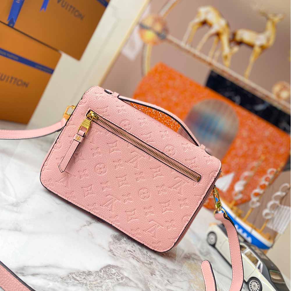 Replica Louis Vuitton Pochette Metis M41487- 8 Styles