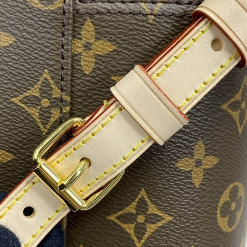 Replica Louis Vuitton Monogram Canvas Nice Cosmetic M47280