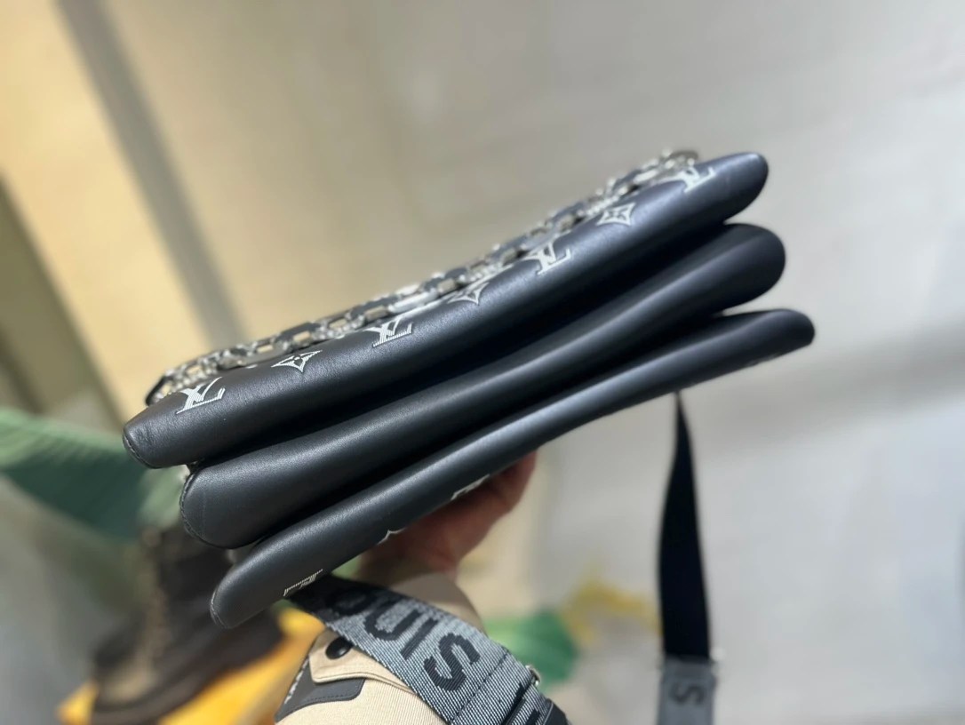 Replica Louis Vuitton Coussin Monogram Lambskin Mm M21661 Black/Gray