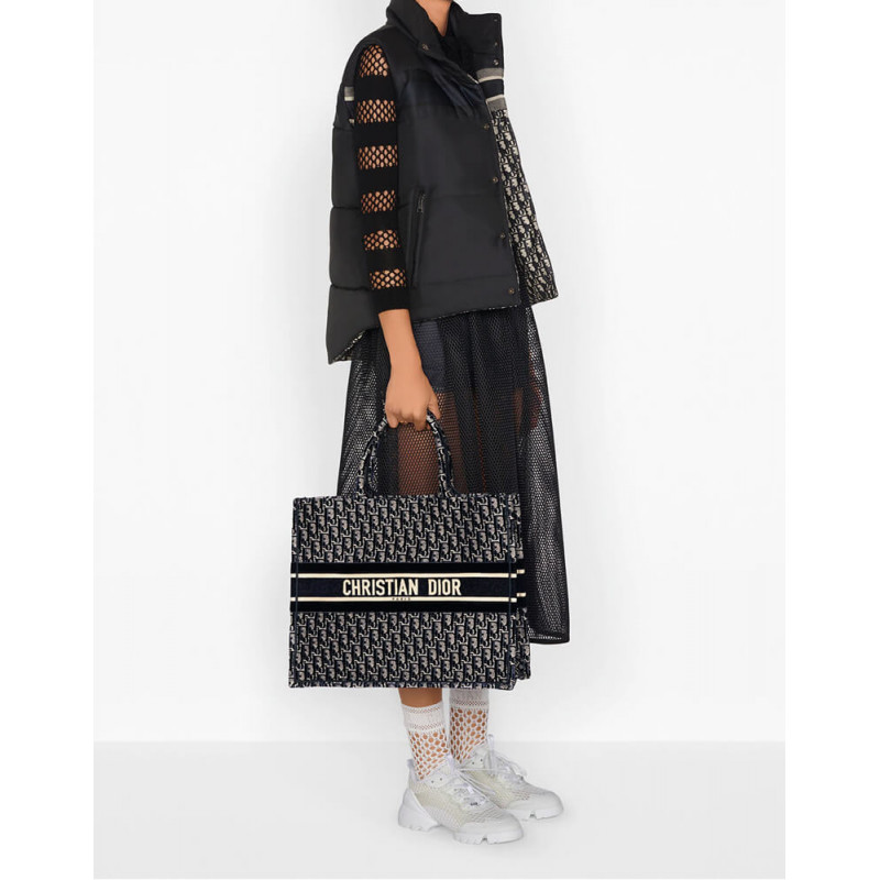 Replica Dior Oblique Embroidered Velvet Book Tote M1286Z